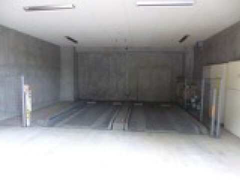 画像：鋼製平面の工事前